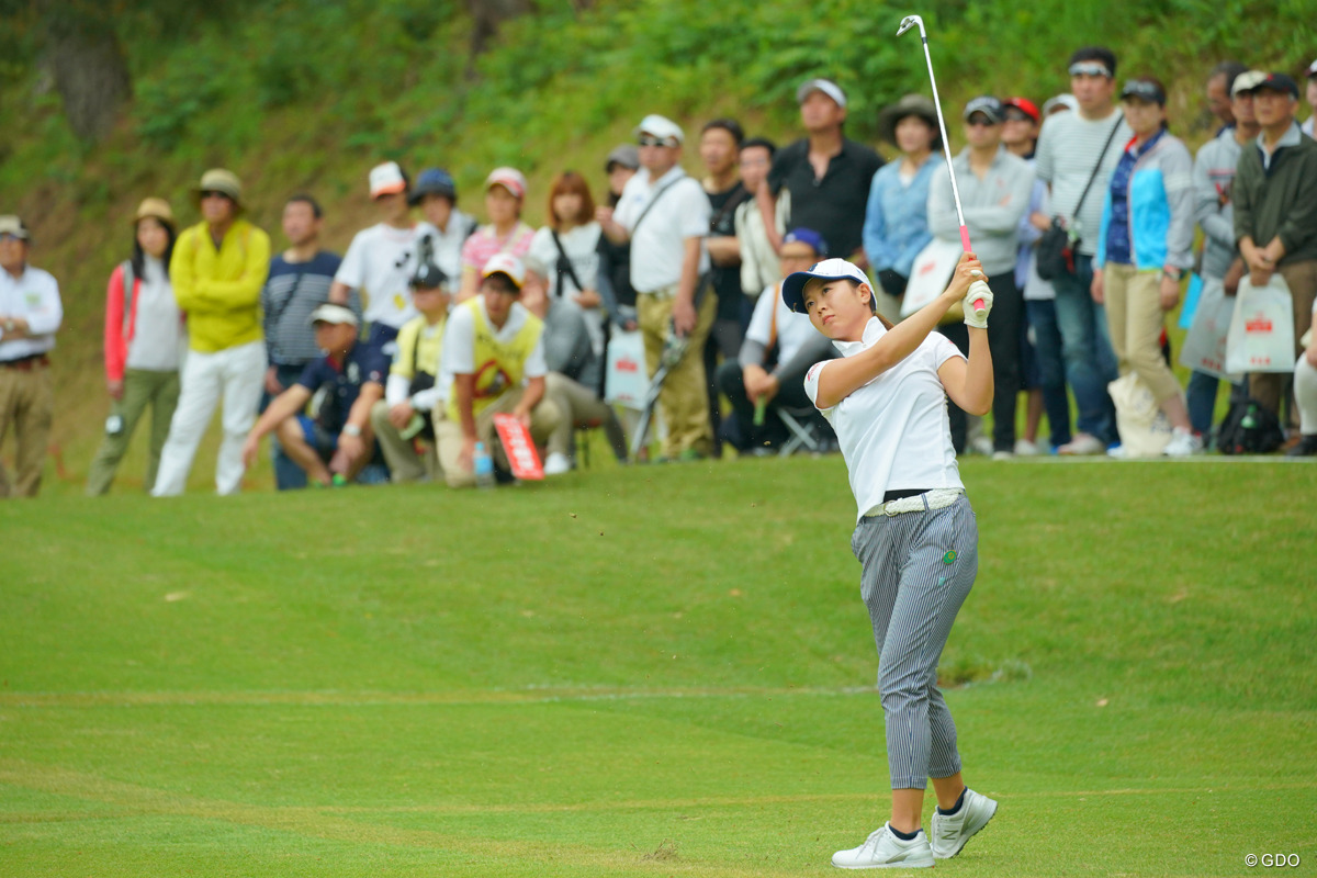 一歩ずつ初優勝へ。 2019年 ほけんの窓口レディース 最終日 金澤 ...